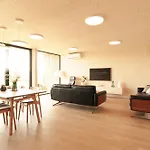 Villa Morze Debina *