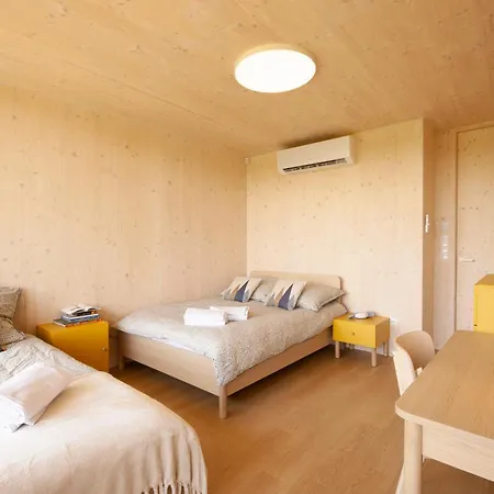 Morze Debina וילה