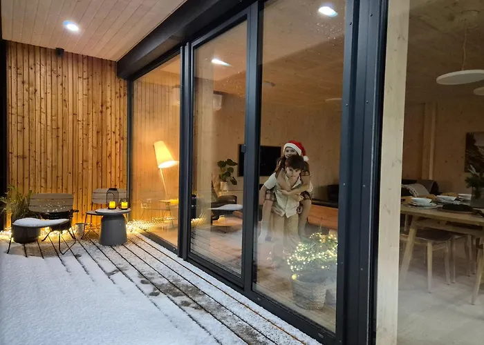 Morze Debina ヴィラ *